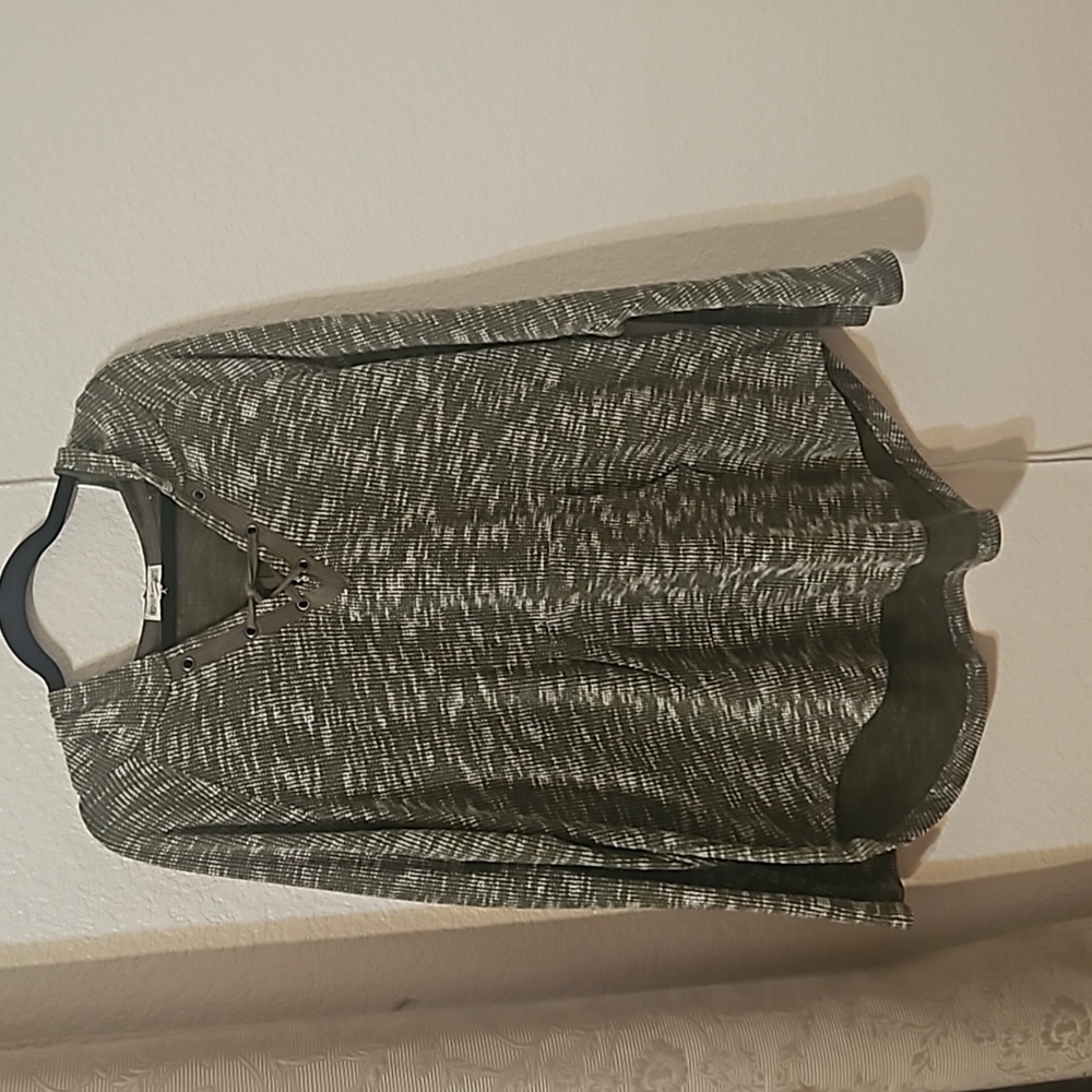 Inspired Hearts light hoodie